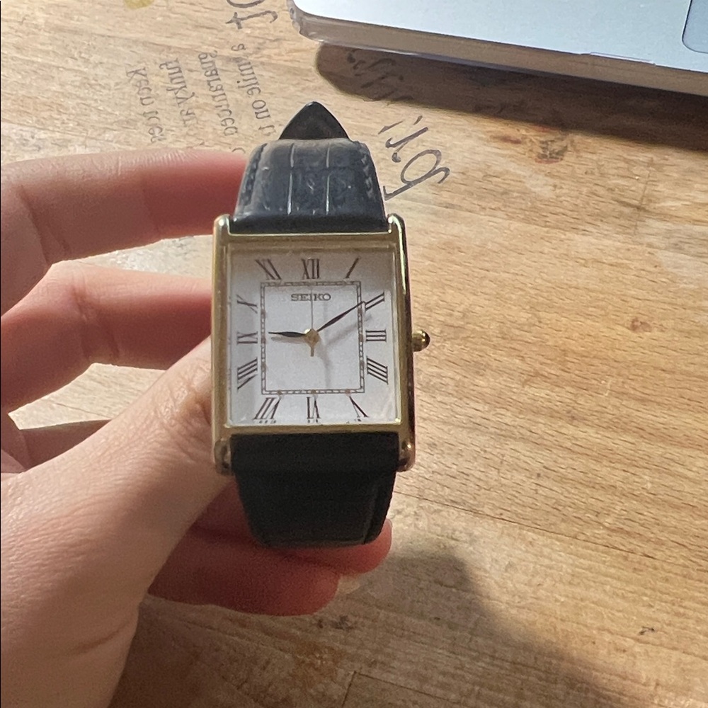 Seiko Essentials SWR052 - Picture 2 of 5